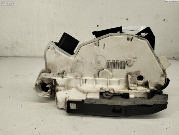 Замок правой передней двери для Skoda Superb II 2008-2013