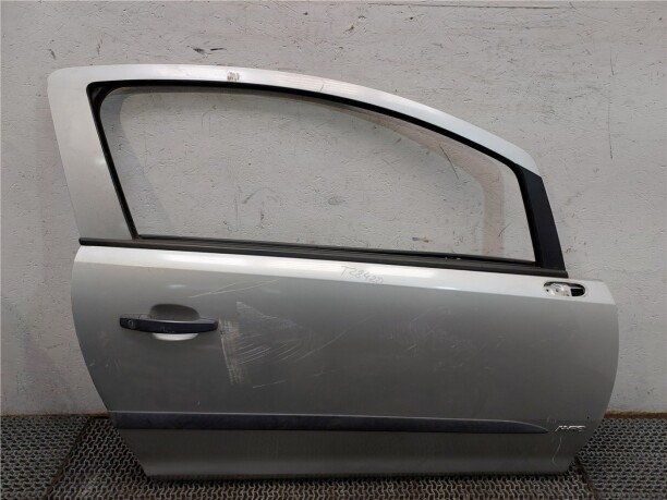 Дверь боковая для Opel Corsa D 2006-2011