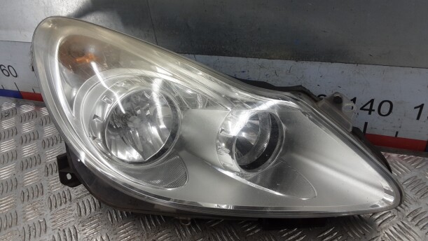 Фара правая в сборе для Opel Corsa D 2006-2011