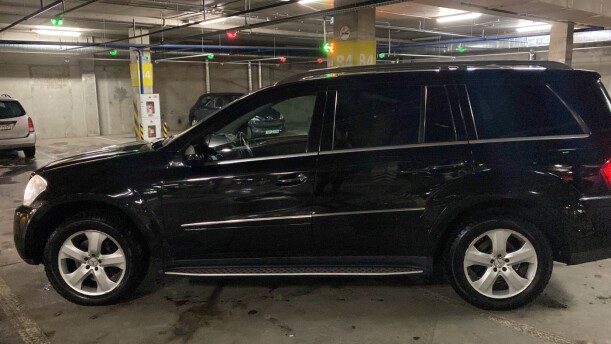 Mercedes-Benz GL-Класс X164 (Рестайлинг), 7 мест, 2010 г.
