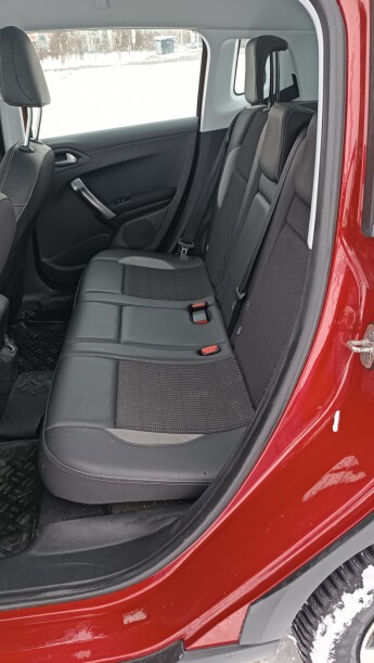 Peugeot 2008 I · Рестайлинг, 2017 г.
