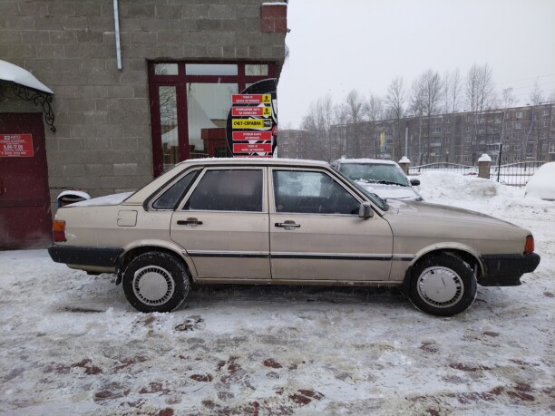 Audi 80 B2 · Рестайлинг, 1985 г.