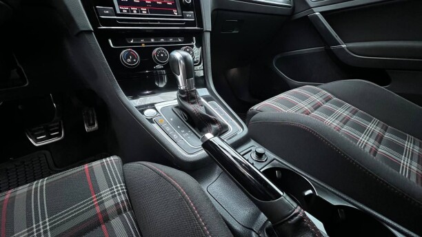 Volkswagen Golf GTI VII · Рестайлинг, 2019 г.