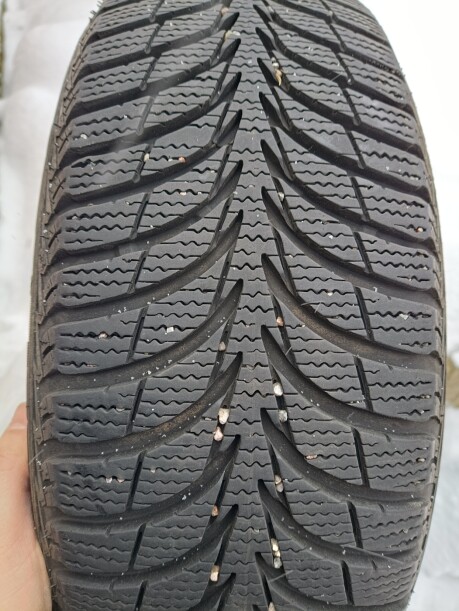 Легковые шины GoodYear Ultra grip ice+ 185/60 R15 4 шт.