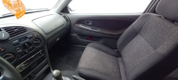 Mitsubishi Colt V, 1999 г.