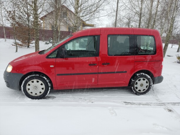 Volkswagen Caddy III, 7 мест, 2010 г.