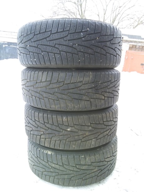 Легковые шины Kumho 225/50 R17 4 шт.