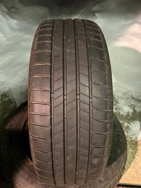 Легковые шины Bridgestone Turanza T005 215/60 R16 4 шт.