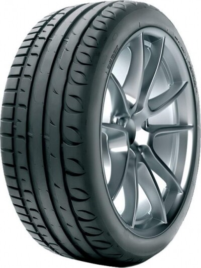 Легковые шины Kormoran UHP 235/40 R18 4 шт.