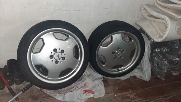 моноблоки amg 8x18 5x112 4 шт.