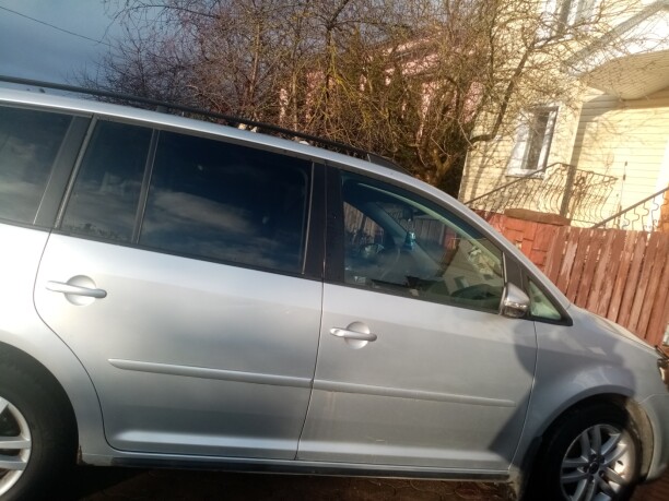 Volkswagen Touran I · 2-й рестайлинг, 7 мест, 2012 г.