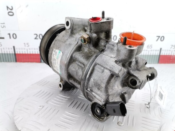 Компрессор кондиционера для Volkswagen Passat B6 2005-2010
