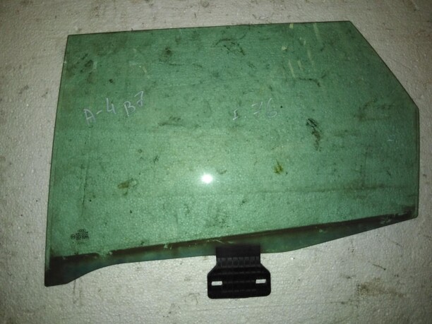 Боковое стекло для Audi A4 B6 2000-2006