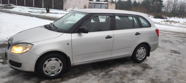 Skoda Fabia 5J, 2009 г.