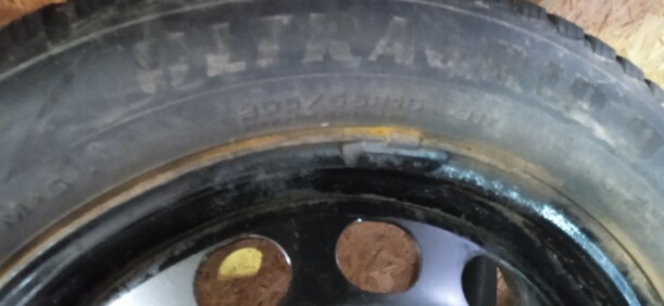 Легковые шины GoodYear ultragrip 205/55 R16 4 шт.