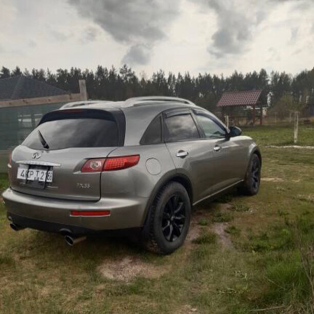 Infiniti FX I, 2004 г.