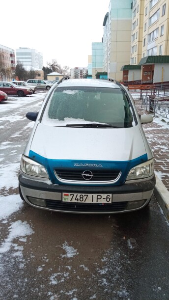 Opel Zafira A, 7 мест, 2000 г.