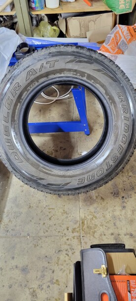 Легковые шины Bridgestone Dueler A/T 265/65 R17 4 шт.