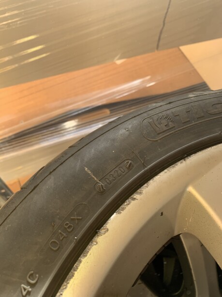 Легковые шины Tigar 235/45 R17 4 шт.