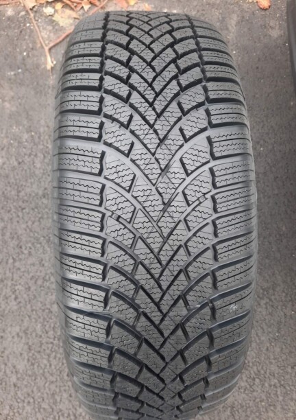 Легковые шины Bridgestone Blizzak LM005 235/40 R18 4 шт.