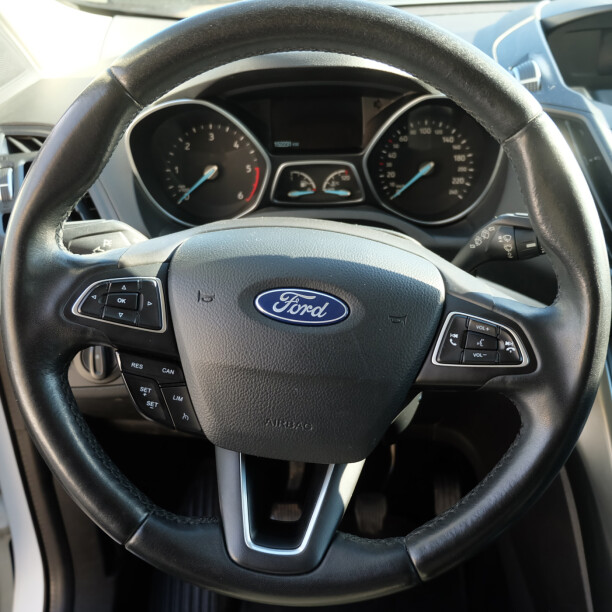 Ford Kuga II · Рестайлинг, 2017 г.