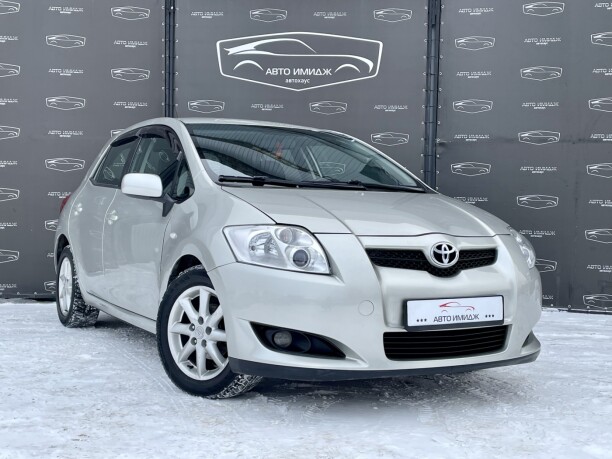 Toyota Auris I (E150), 2009 г.