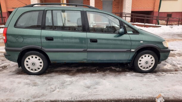 Opel Zafira A, 7 мест, 2000 г.