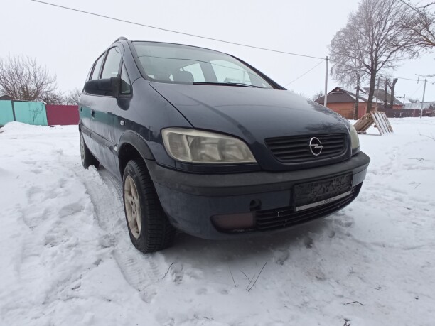 Opel Zafira A, 7 мест, 2001 г.