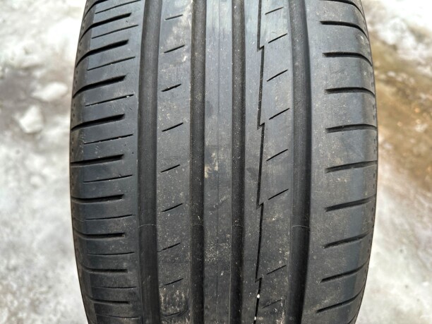 Легковые шины Yokohama 205/55 R16 4 шт.