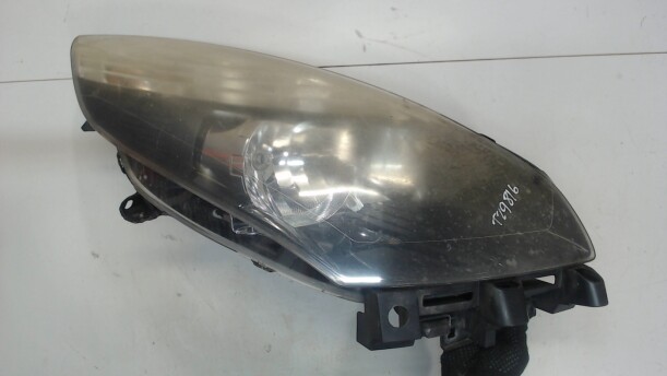 Фара передняя для Renault Scenic III 2009-2012