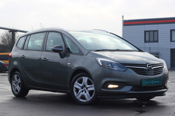 Opel Zafira C · Рестайлинг, 2018 г.