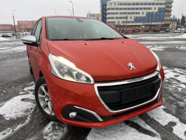 Peugeot 208 I · Рестайлинг, 2017 г.