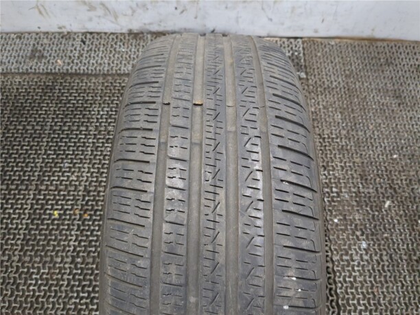 Легковые шины Pirelli Cinturato P7 225/50 R18 1 шт.