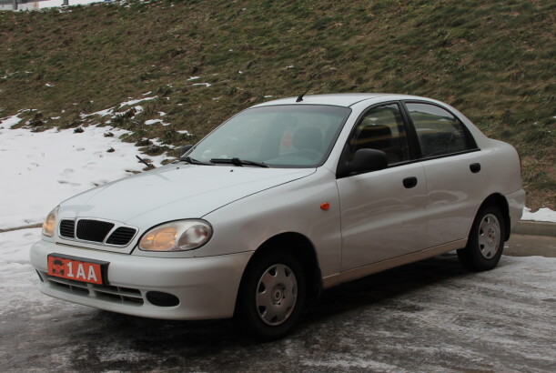 Шевроле ланос 1. 5. Вин номер заз шанс 1. Chevrolet lanos такси. Серебристый дождь ланос.