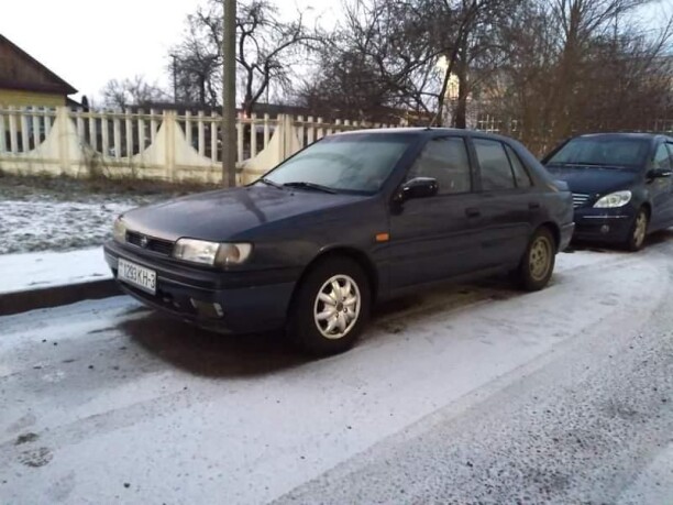 Nissan Sunny N14, 1993 г.