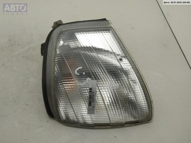 Повторитель переднего поворотника для Mercedes-Benz C-Класс W202, S202 1993-1997