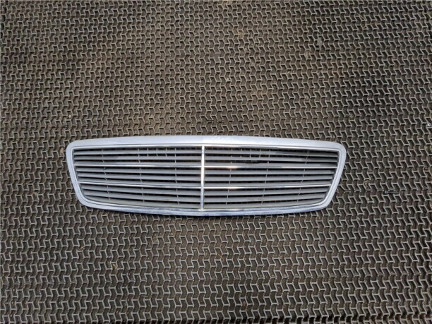 Решетка радиатора для Mercedes-Benz C-Класс W202, S202 · Рестайлинг 1997-2001