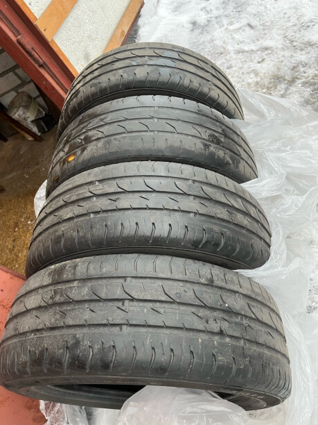 Легковые шины Continental 185/55 R15 4 шт.