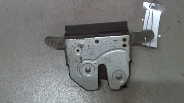 Замок крышки багажника для Opel Corsa D 2006-2011