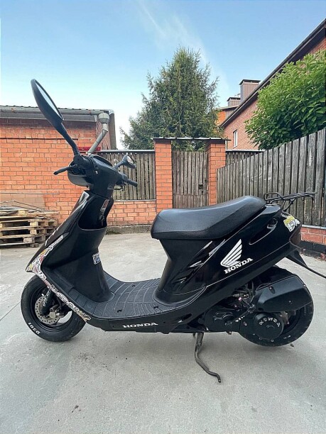 Honda Dio 2002 Купить скутер Honda Dio Af28 за 400 $, с