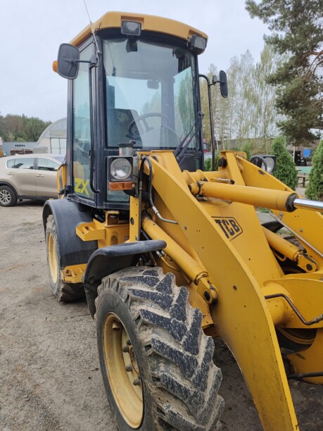 Купить фронтальный погрузчик JCB 408 ZX, 2008 г. за 24700