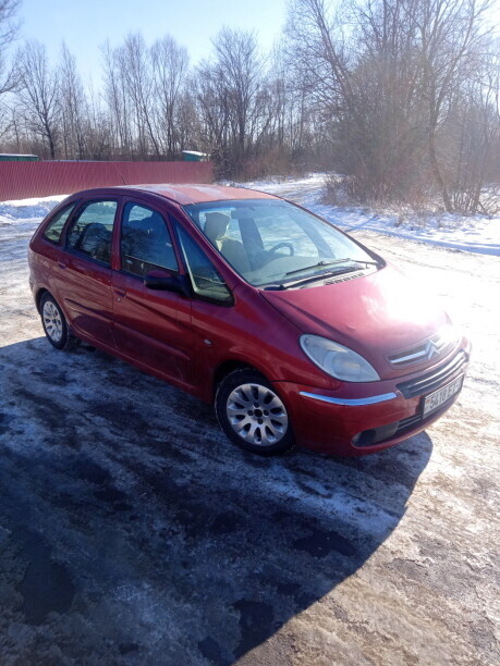 Citroen Xsara Picasso II, 2004 г., 1,6 л., бензин, механика, купить в Полоцке - цена 3500 $, фото, характеристики. av.by — объявления о продаже автомобилей. | №114405991