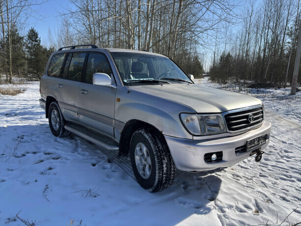 Toyota Land Cruiser J100, 2002 г., 4,2 л., дизель, автомат, купить в Жодино - цена 12900 $, фото, характеристики. av.by — объявления о продаже автомобилей. 114455230