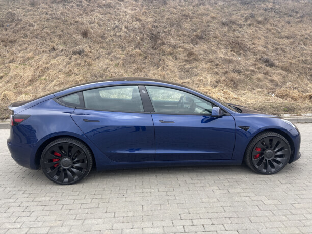 Tesla Model 3 I · Рестайлинг, 2022 г., л., электро, автомат, купить в Минске - цена 28500 $, фото, характеристики. av.by — объявления о продаже автомобилей. 115386320