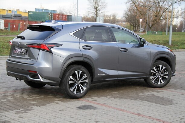 Lexus NX I · Рестайлинг, 2020 г., 2,5 л., бензин (гибрид), вариатор, купить в Минске - цена 41977 $, фото, характеристики. av.by — объявления о продаже автомобилей. 112861929