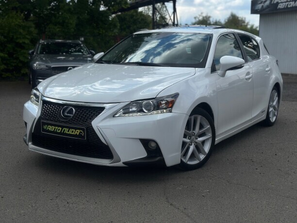 Lexus CT I · Рестайлинг, 2015 г., 1,8 л., бензин (гибрид), вариатор, купить в Лиде - цена 15990 $, фото, характеристики. av.by — объявления о продаже автомобилей. | №117047563