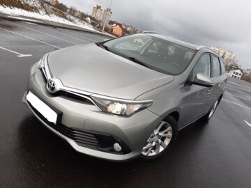 Toyota Auris II (E180) · Рестайлинг, 2015 г.