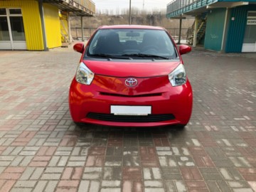Toyota iQ, 2010 г.