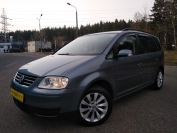 Volkswagen Touran I, 5 мест, 2005 г.
