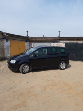 Volkswagen Touran I, 5 мест, 2006 г.